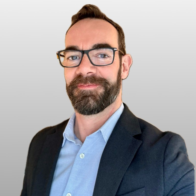 Headshot of David Hodgson